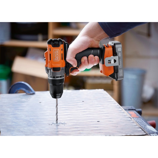 Trapano avvitatore a batteria POWERCONNECT™ (Senza batteria e caricabatterie)