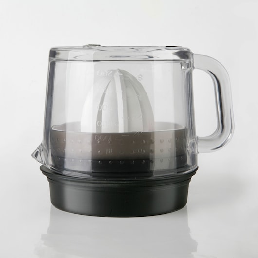 BLACKDECKER BXCJ30E citrus juicer with clear container and black base, side angle on white background.